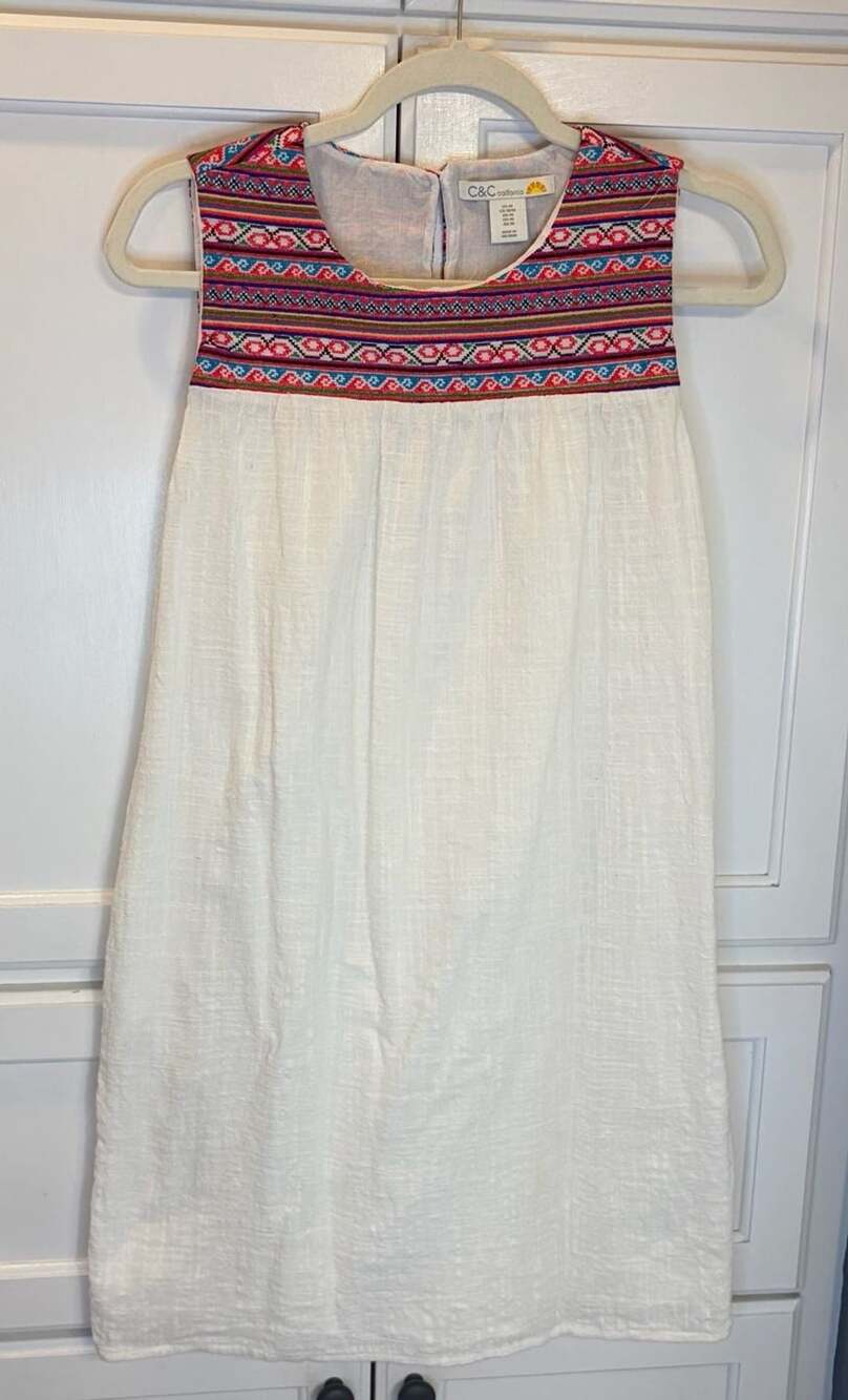 C&C California Women’s Medium White Embroidered Boho Shift Dress Sleeveless